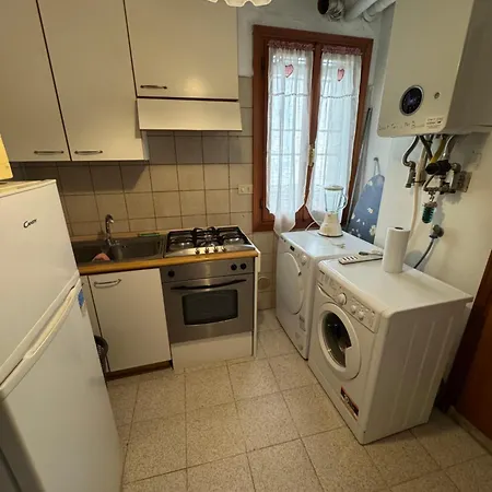 Four Seasons Admiralclass 3* Venedig