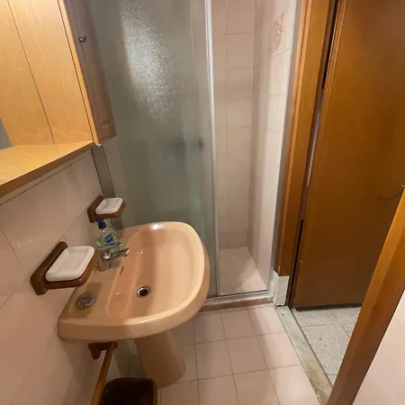 Гостевой дом Four Seasons Admiralclass Венеция