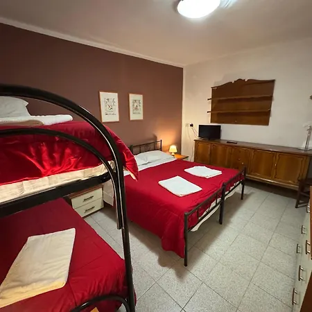 Four Seasons Admiralclass Affittacamere