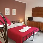 بيت ضيافة Four Seasons Admiralclass 3*