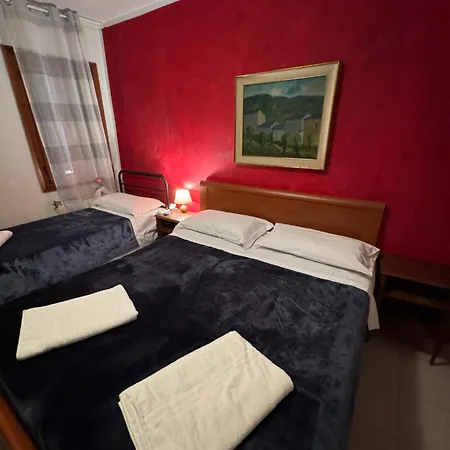 Four Seasons Admiralclass