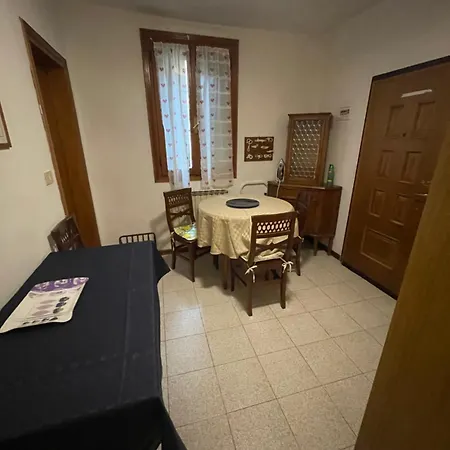 Four Seasons Admiralclass Guest house 3*