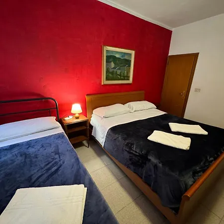 Guest house Four Seasons Admiralclass Venice