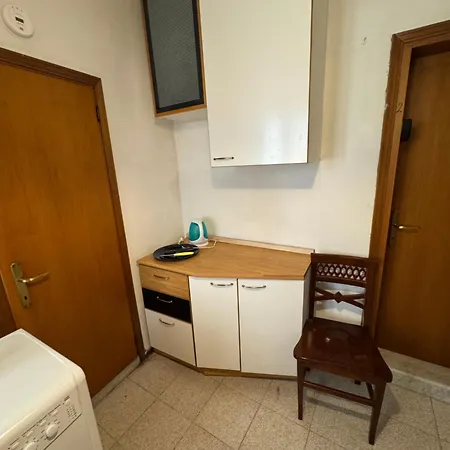 Guest house Four Seasons Admiralclass